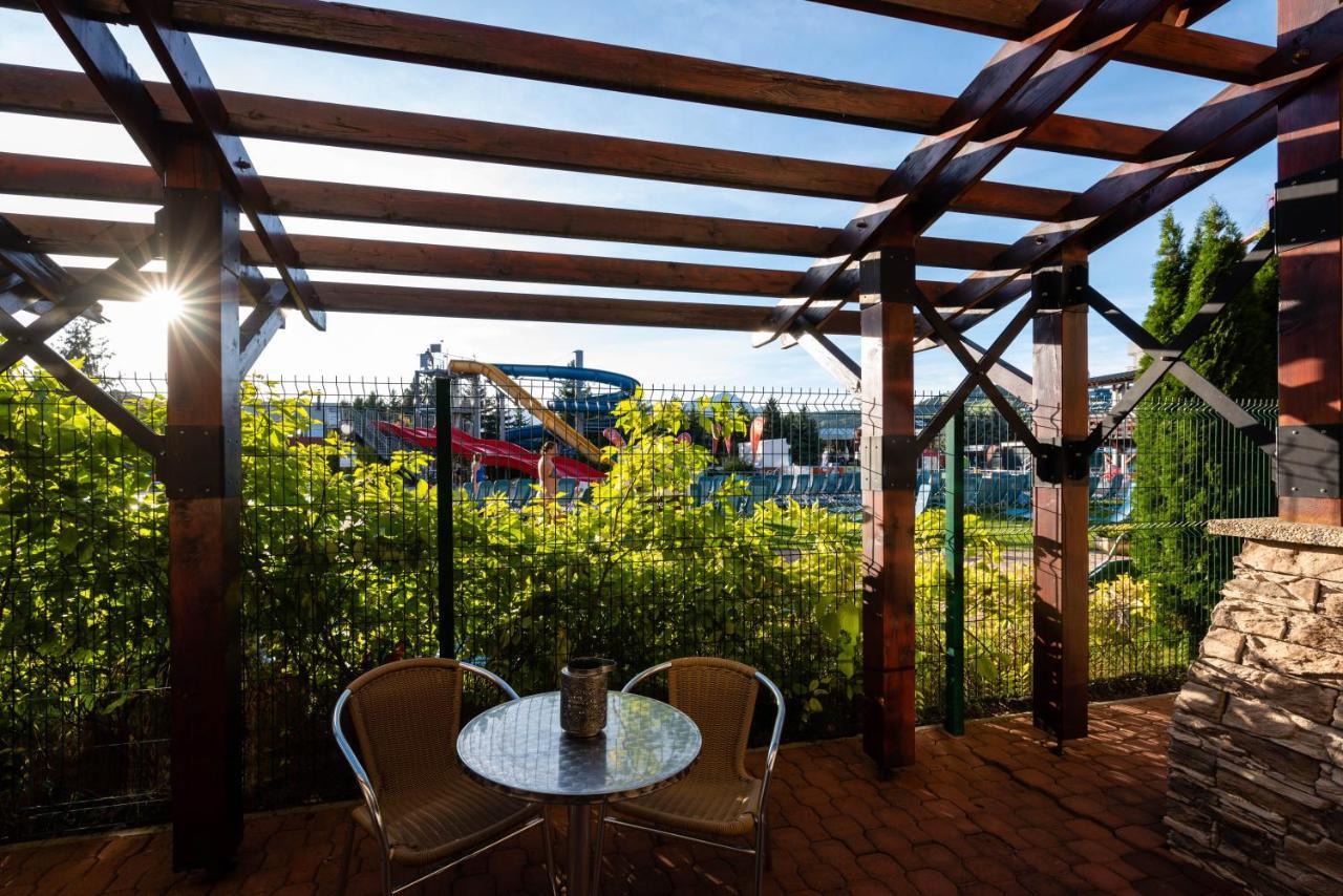 Apartman Bešeňová Exteriör bild