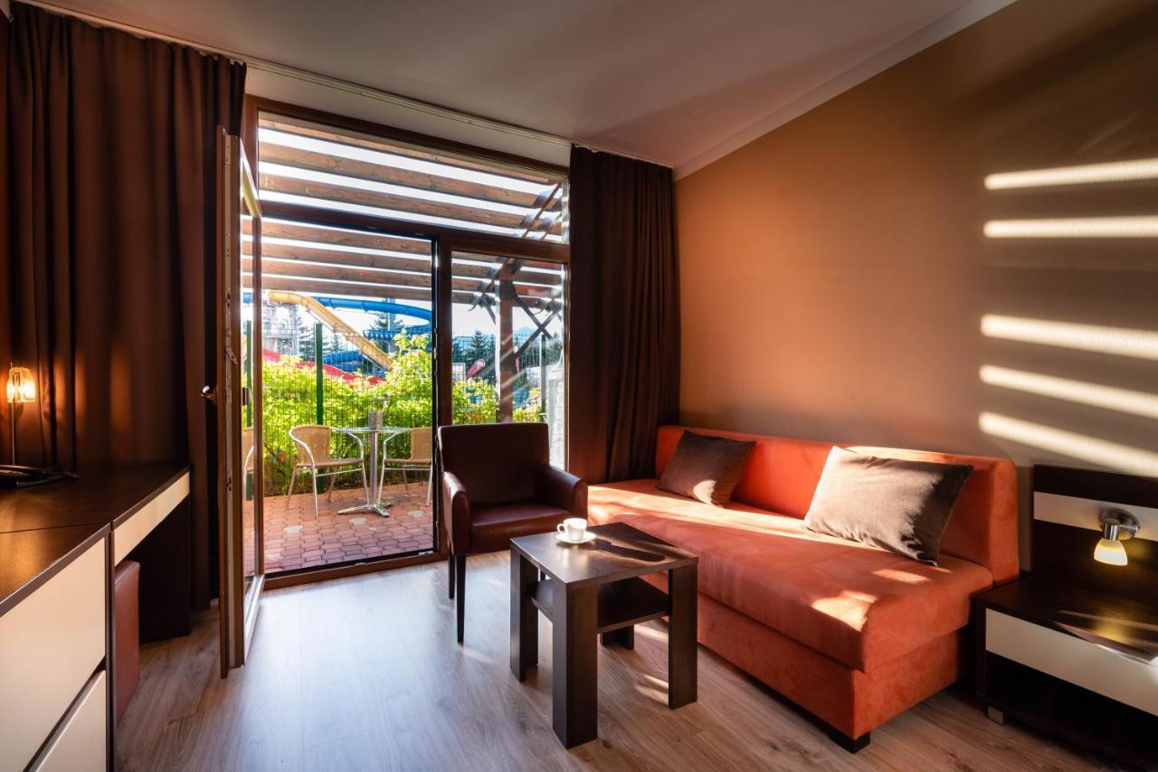 Apartman Bešeňová Exteriör bild